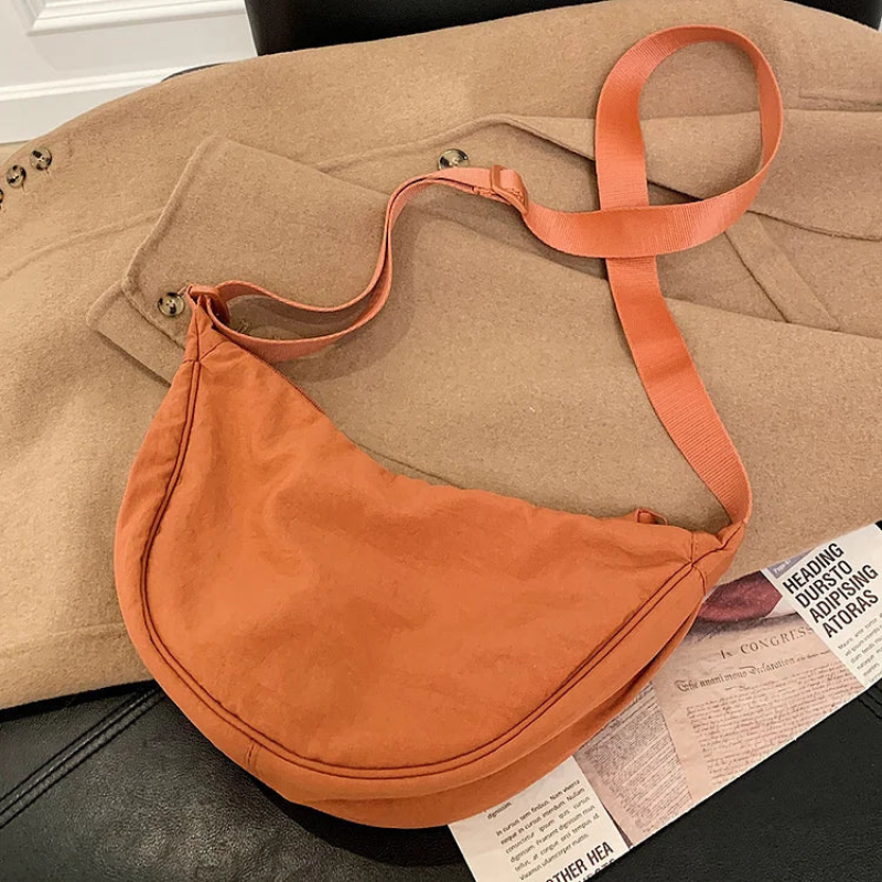 Haze – Runde Dumpling-Tasche mit strukturierter Form