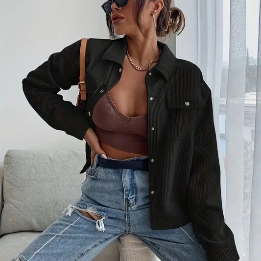 Isabell – Jacke mit langen Ärmeln und Knöpfen