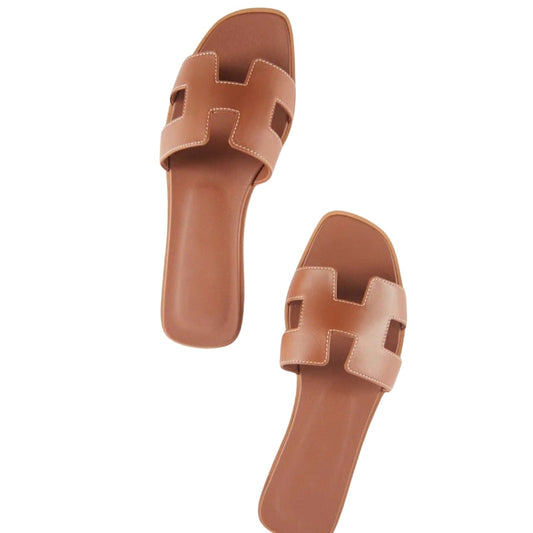 Eva – Flache Slip On Pantoffeln mit Durchbrochene Details