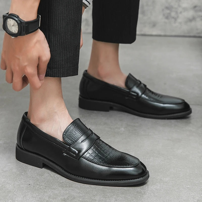 Adrean – Klassische Slipper mit rutschfester Sohle