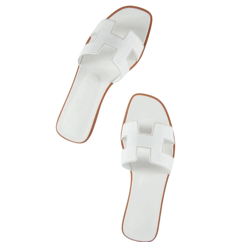 Eva – Flache Slip On Pantoffeln mit Durchbrochene Details