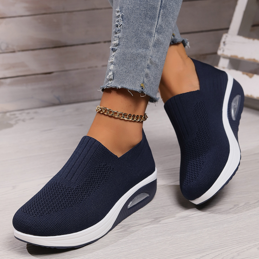 Isla – Leichte Sneakers mit Plateausohle