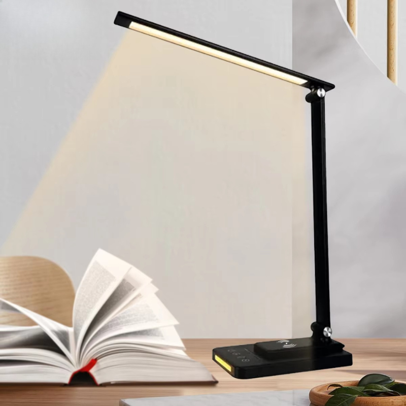 LumaLuxe – LED-Schreibtischlampe mit kabellosem Laden und Touch-Steuerung