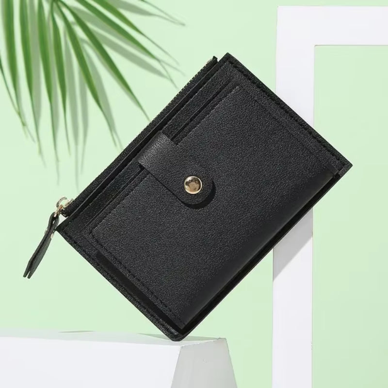 Camille – Schlanke Multi-Taschen-Geldbörse mit Reißverschluss und Klappe