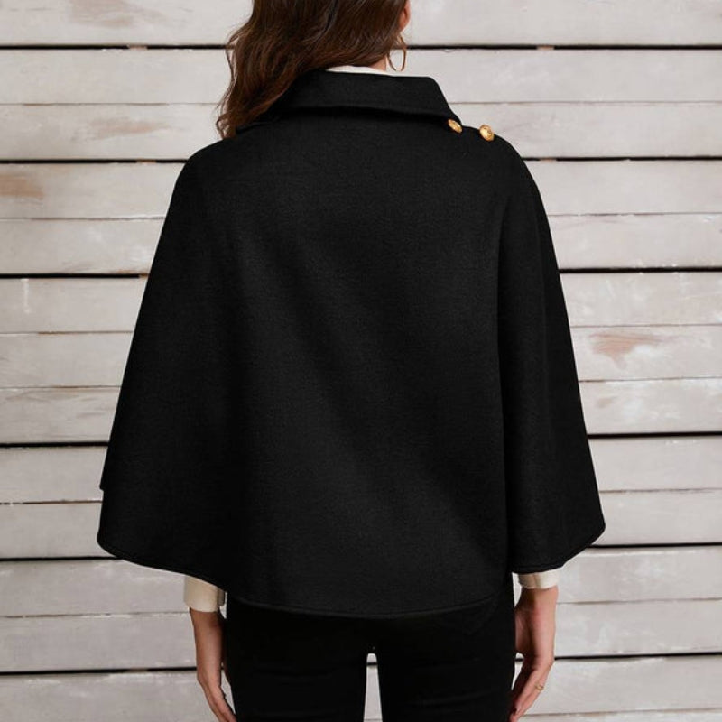 Sarah – Kurzer Poncho-Mantel mit Reverskragen und Knöpfen