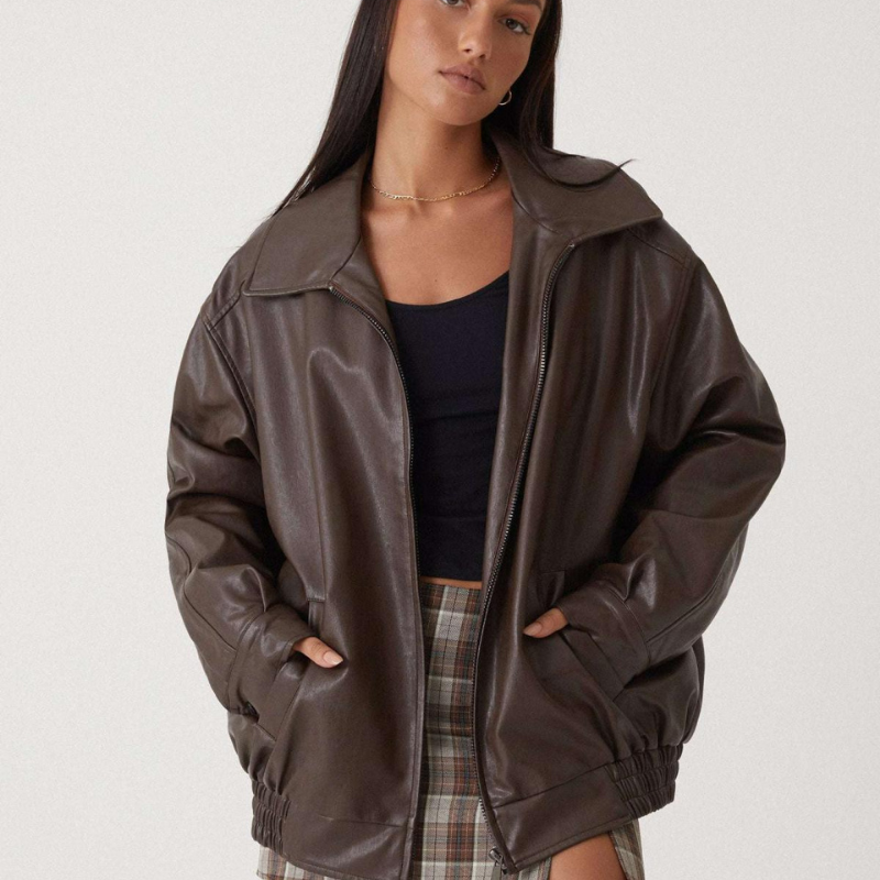 Lydia – Jacke mit Umlegekragen und Reißverschluss