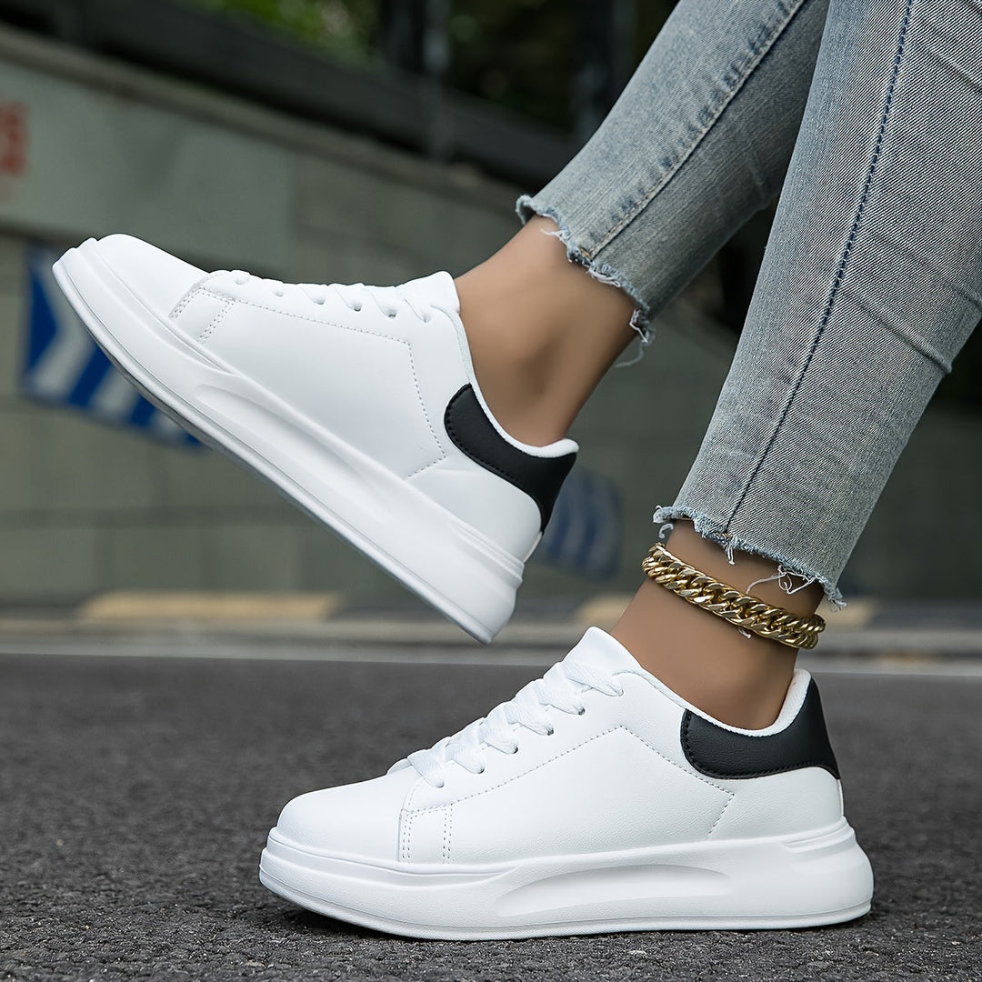 Nova – Moderne Schnürsneaker mit Slip-On-Funktion
