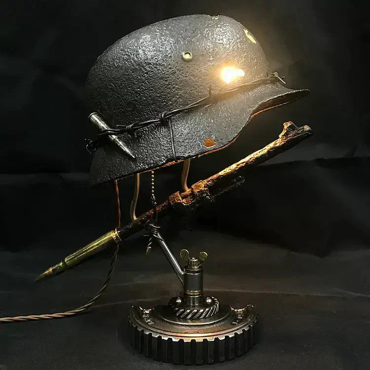 HelmetGlow – Helm-Lampe aus Kunstharz für dekorative Beleuchtung