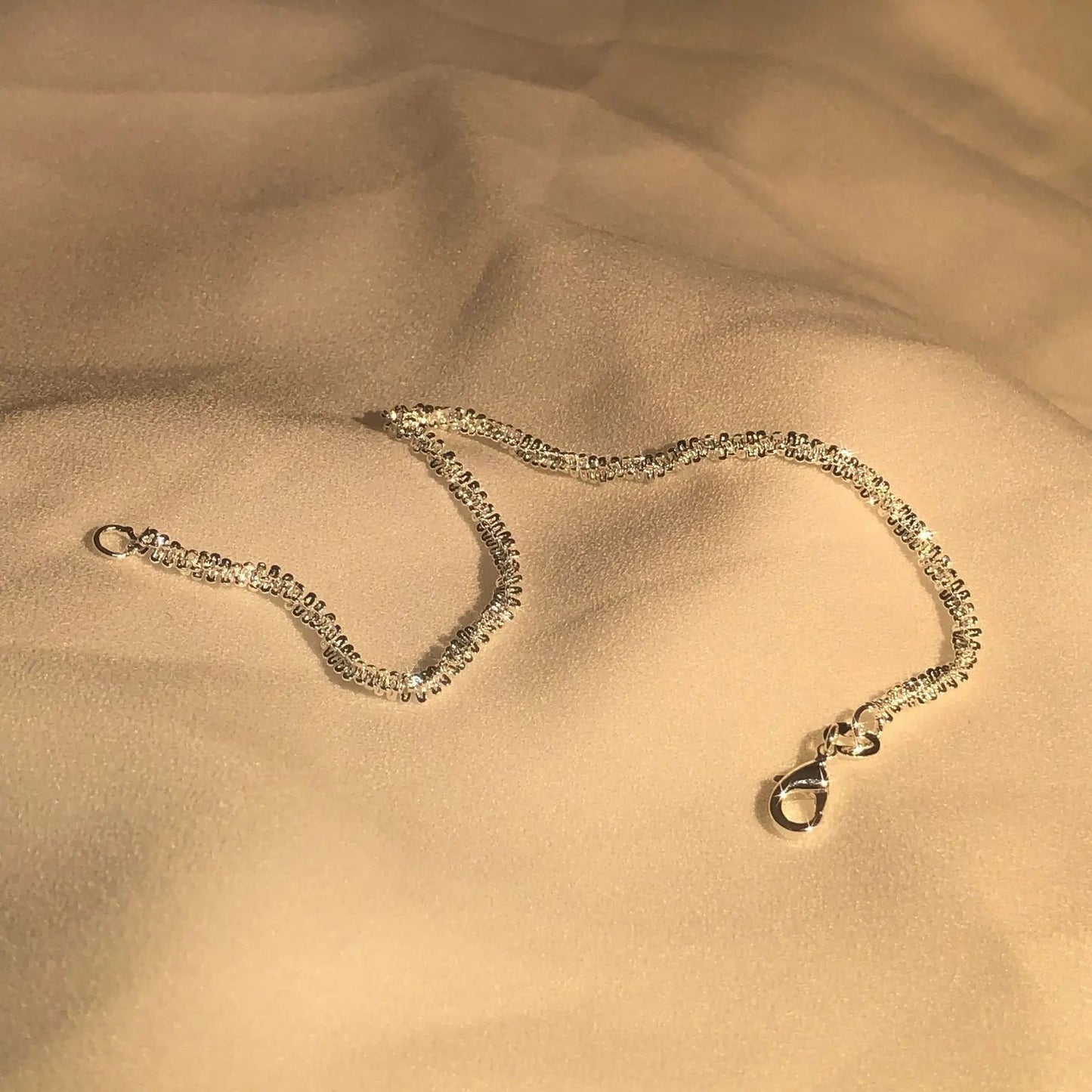 Isabella – Armband aus Sterlingsilber mit Strang-Design