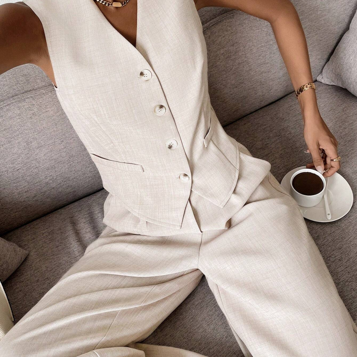 Arden – Lange Hose mit geradem Bein und ärmelloser Weste