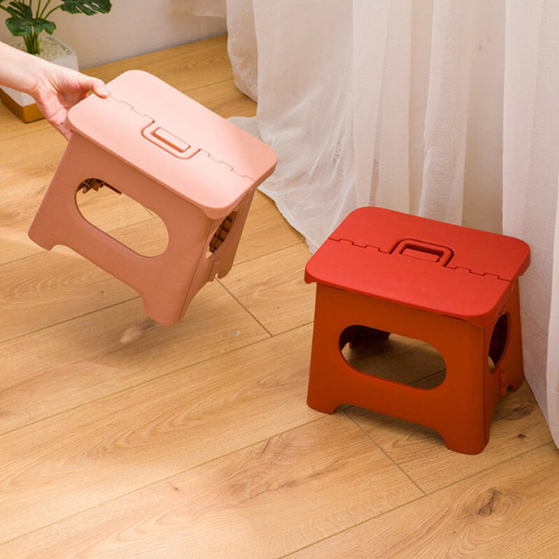 LumoStep – Tragbarer klappbarer Tritthocker mit Tragegriff