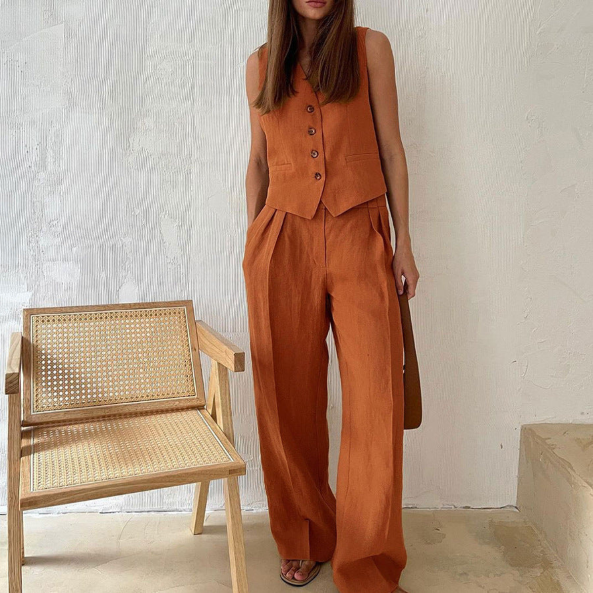 Arden – Lange Hose mit geradem Bein und ärmelloser Weste