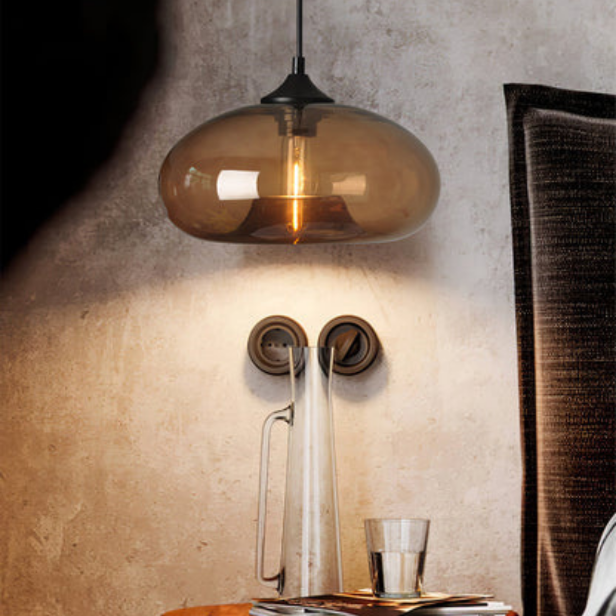 LumeCore – Glas-Pendelleuchte mit rundem Schirm