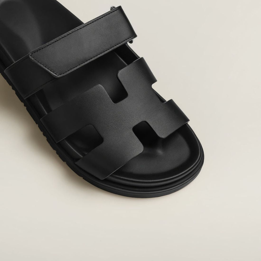 Emma – Luxuriöse Cut-Out-Sandalen mit offener Zehenpartie