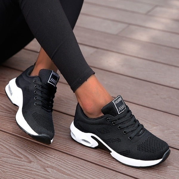 Vionex – Laufsneaker mit schlanker Silhouette, Schnürung