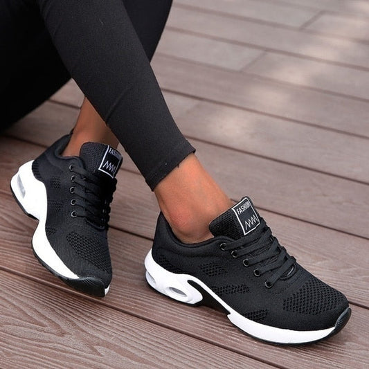 Vionex – Laufsneaker mit schlanker Silhouette, Schnürung
