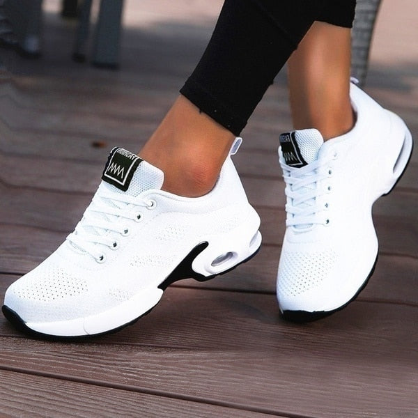 Vionex – Laufsneaker mit schlanker Silhouette, Schnürung