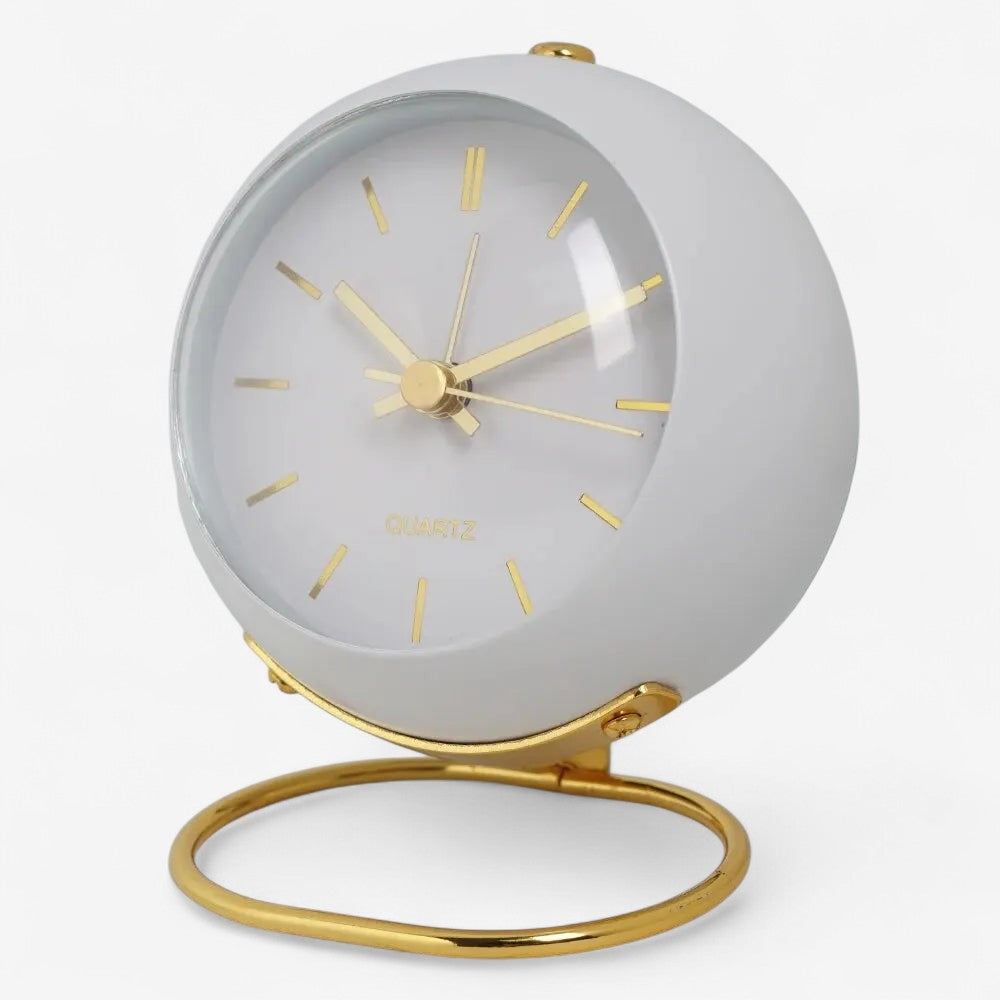 TimeNest – Minimalistische Weckeruhr mit geräuschlosem Quarzwerk