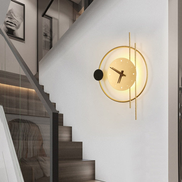BrightTime – Wanduhr mit LED-Beleuchtung