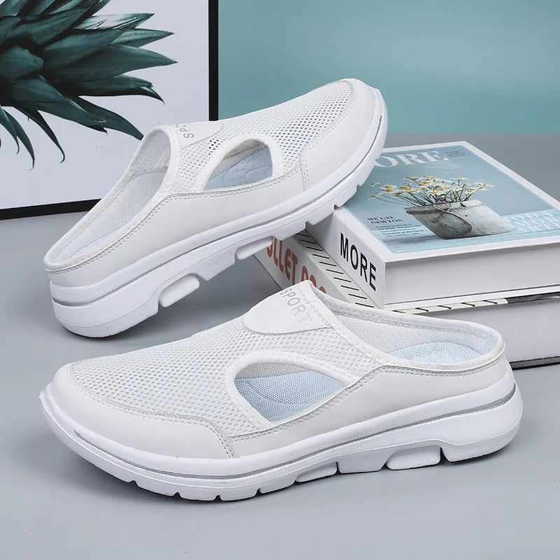 Drayven – Slip-On-Mules mit flacher Sohle und offenem Fersenbereich