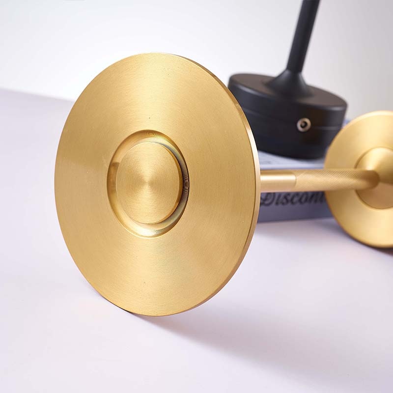 AmberGlow – Moderne kabellose wiederaufladbare Tischlampe