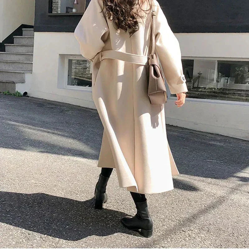 Serina – Mantel mit langen Ärmeln und Frontverschlüssen