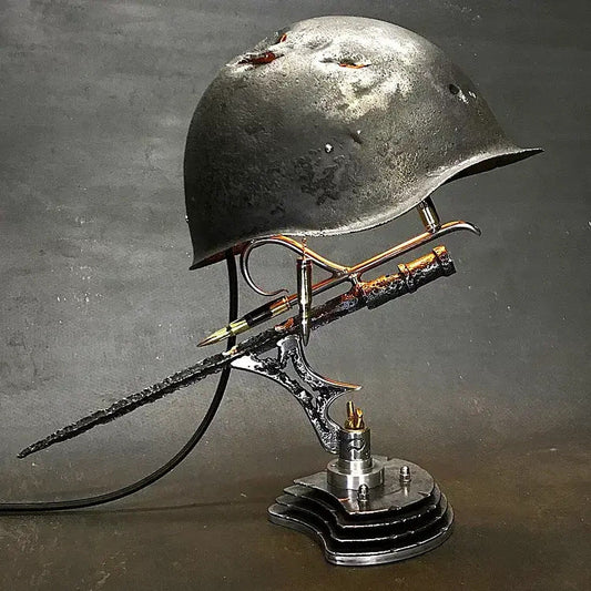 HelmetGlow – Helm-Lampe aus Kunstharz für dekorative Beleuchtung