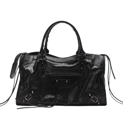 Mila – Große Schultertasche mit Nieten und mehreren Fächern