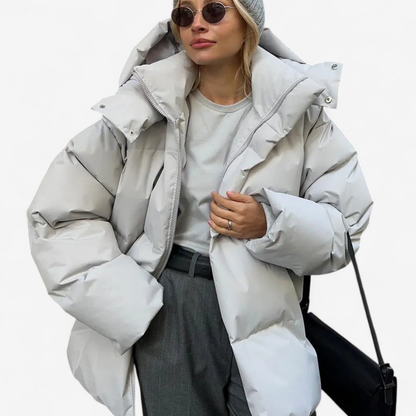 Elodie – Jacke mit langen Ärmeln und aufstehendem Kragen