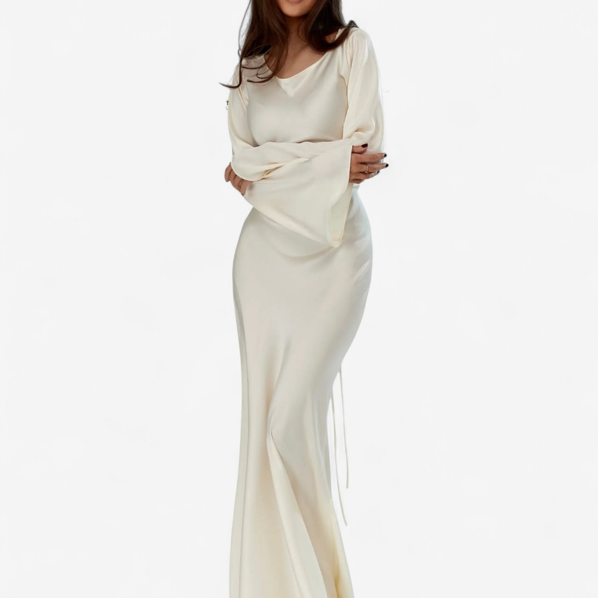 Sophie – Langärmeliges Maxikleid mit fließender Silhouette