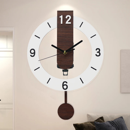 TimeCrafter – Retro-Wanduhr aus Holz mit schwingendem Pendel
