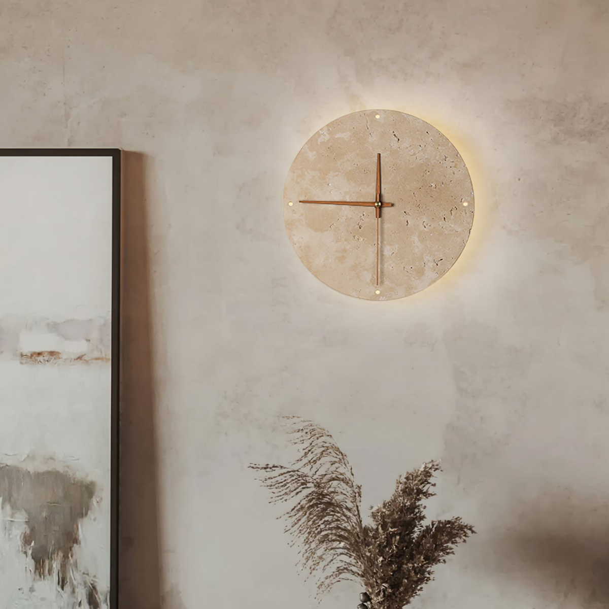 StoneAura – Wanduhr aus Travertin mit integrierter LED-Beleuchtung