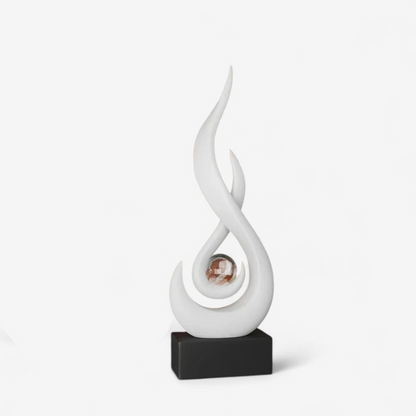 AeroForm – Abstrakte Skulptur mit geschwungener Silhouette