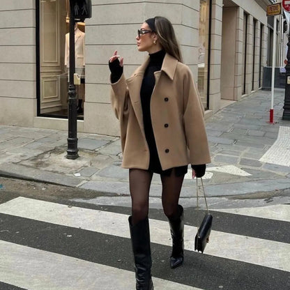 Serena – Jacke mit Fledermausärmeln und Reverskragen