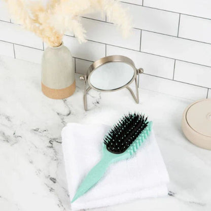 CurlNova – 3-in-1-Stylingbürste für Lockendefinition, Abteilen und glattes Finish
