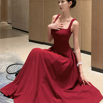 Amelia – Weißes A-Linien-Kleid mit Taillenbetonung und Reißverschluss