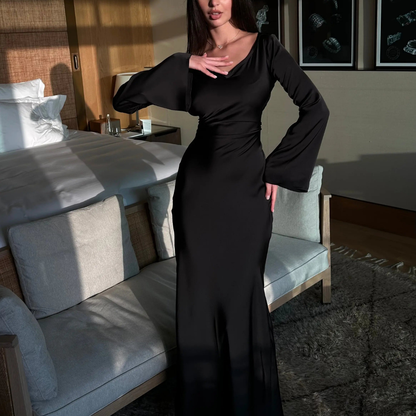 Sophie – Langärmeliges Maxikleid mit fließender Silhouette