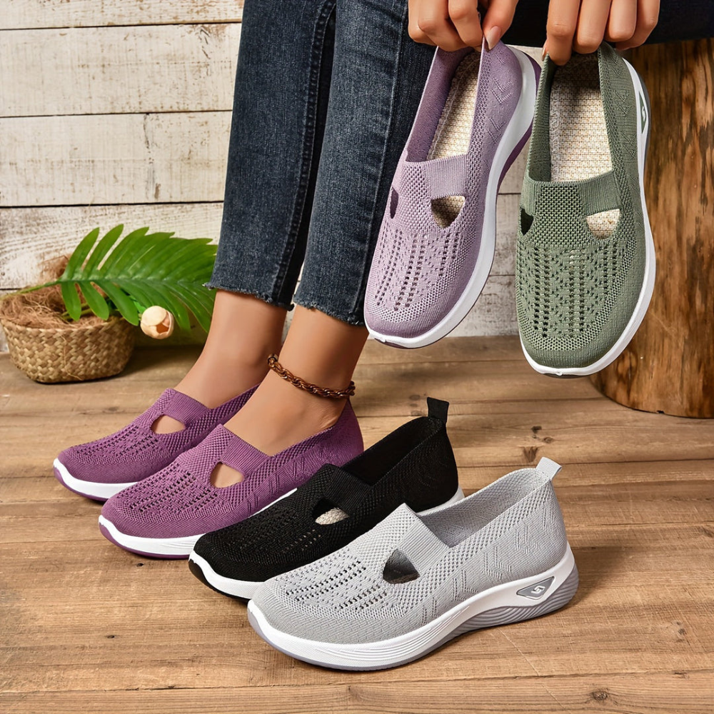 Clara – Schnür-Sneaker mit Rundspitze