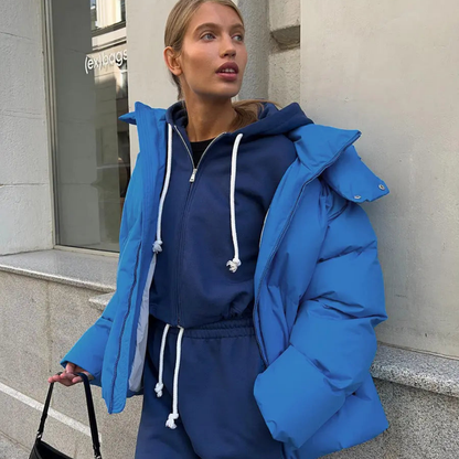 Elodie – Jacke mit langen Ärmeln und aufstehendem Kragen