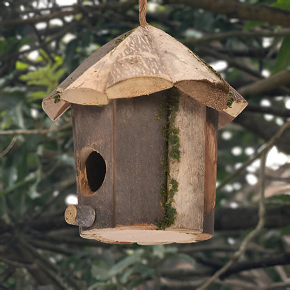 NestHaven – Vogelhaus aus Holz mit rustikalem Rahmen