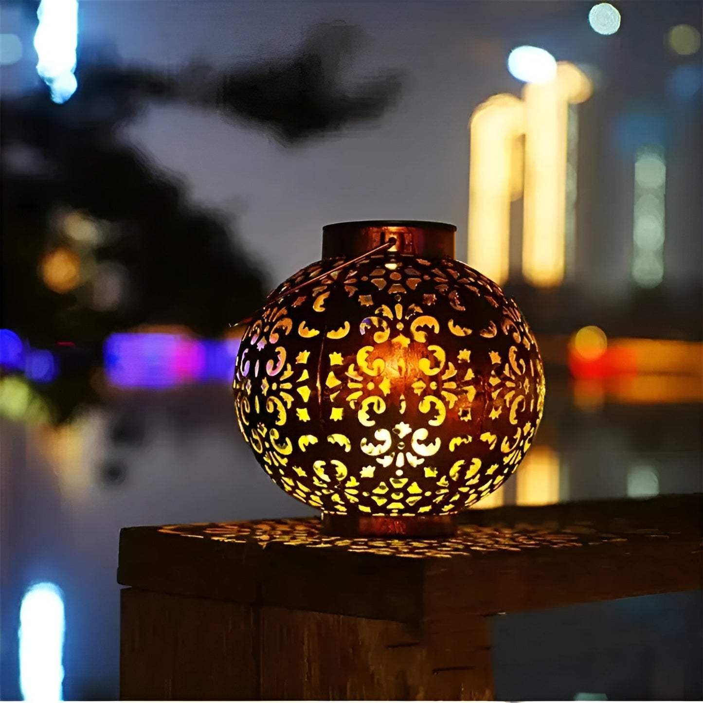 SolarFlare – Vintage-Solar-Gartenleuchte mit wasserdichtem Design