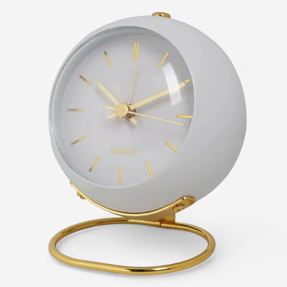 TimeNest – Minimalistische Weckeruhr mit geräuschlosem Quarzwerk