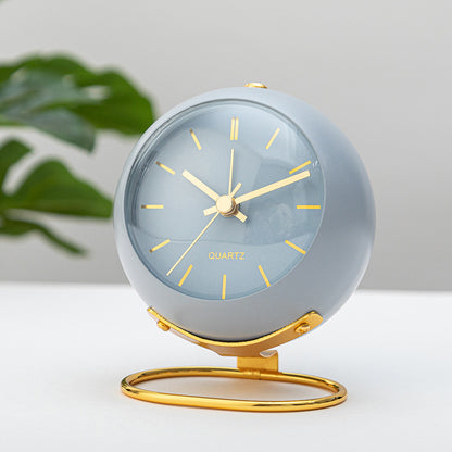 TimeNest – Minimalistische Weckeruhr mit geräuschlosem Quarzwerk
