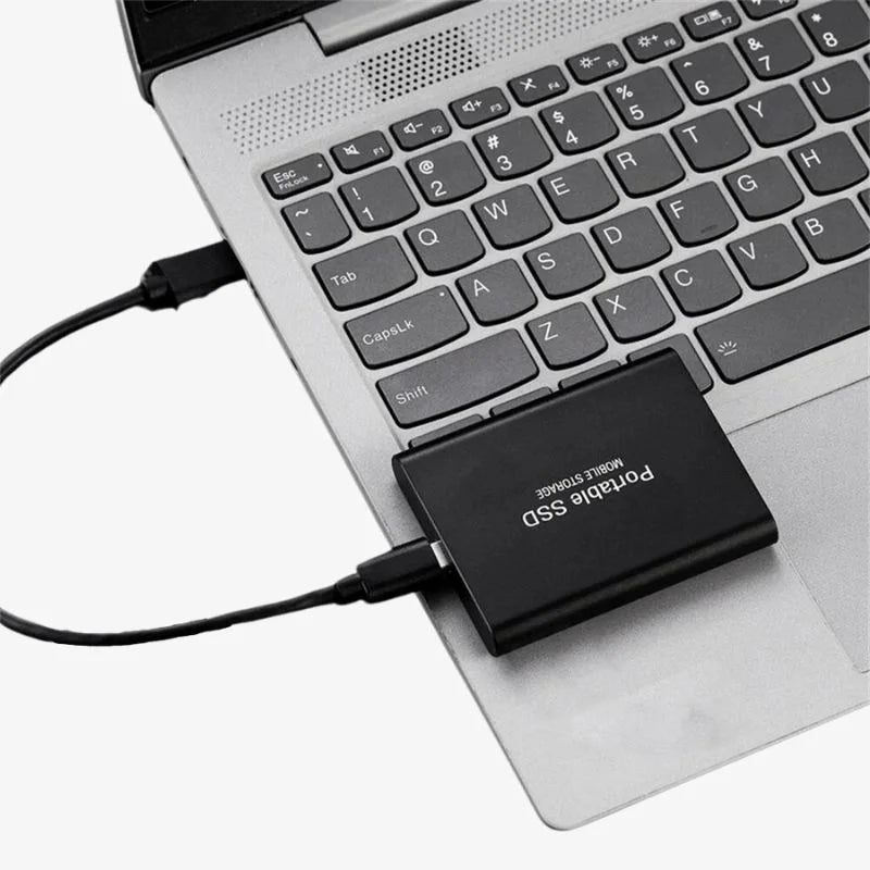 DataEase – Stoßfeste externe SSD mit schneller Übertragung